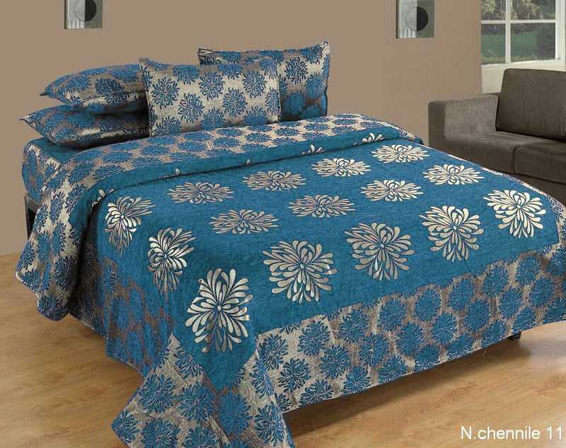 Morning Blossoming Flowers Chenille Bedcovers - A