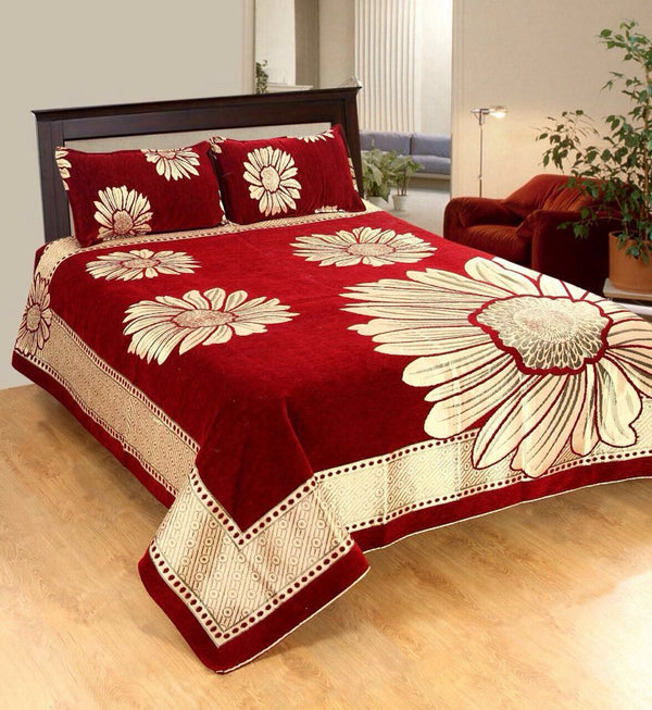 Floral Pattern Heavy Chenille Bedcover - Red